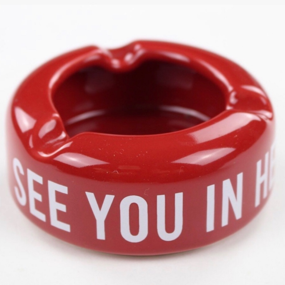 Supreme
FW11 See You In Hell Ashtray - Picture 2 of 3